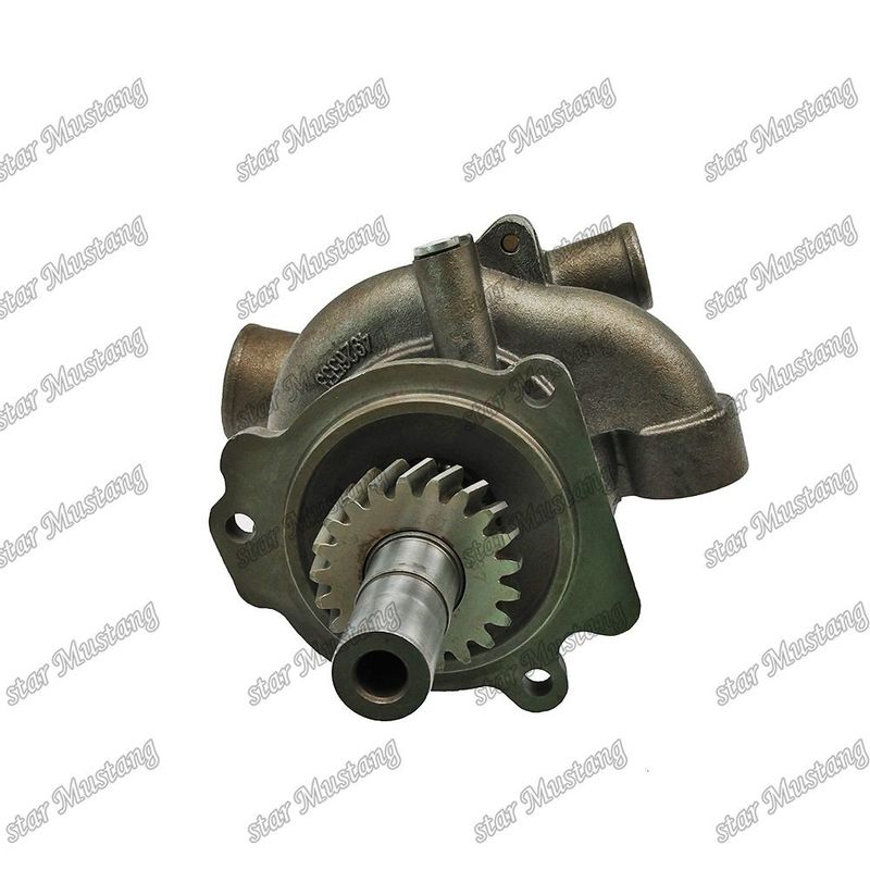 ปั๊มน้ํา M11 QSM11 4972853 3073693 4004612 4926553 อุปกรณ์ซ่อมเครื่องยนต์ดีเซล