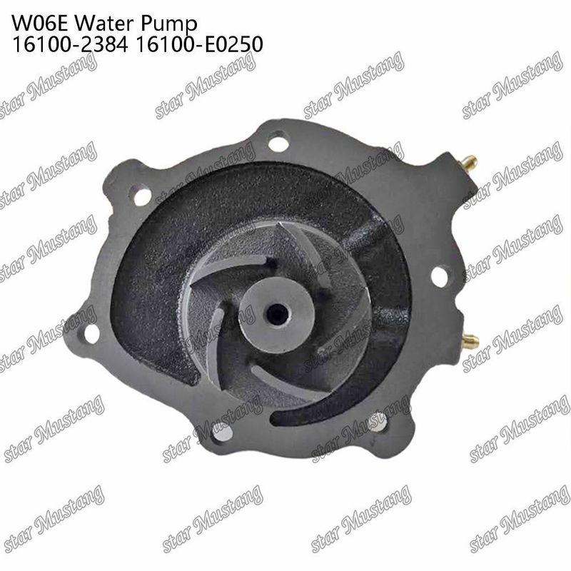 W06E ปั๊มน้ําเครื่องยนต์ 16100-2384 16100-E0250 สําหรับอะไหล่เครื่องยนต์ HINO