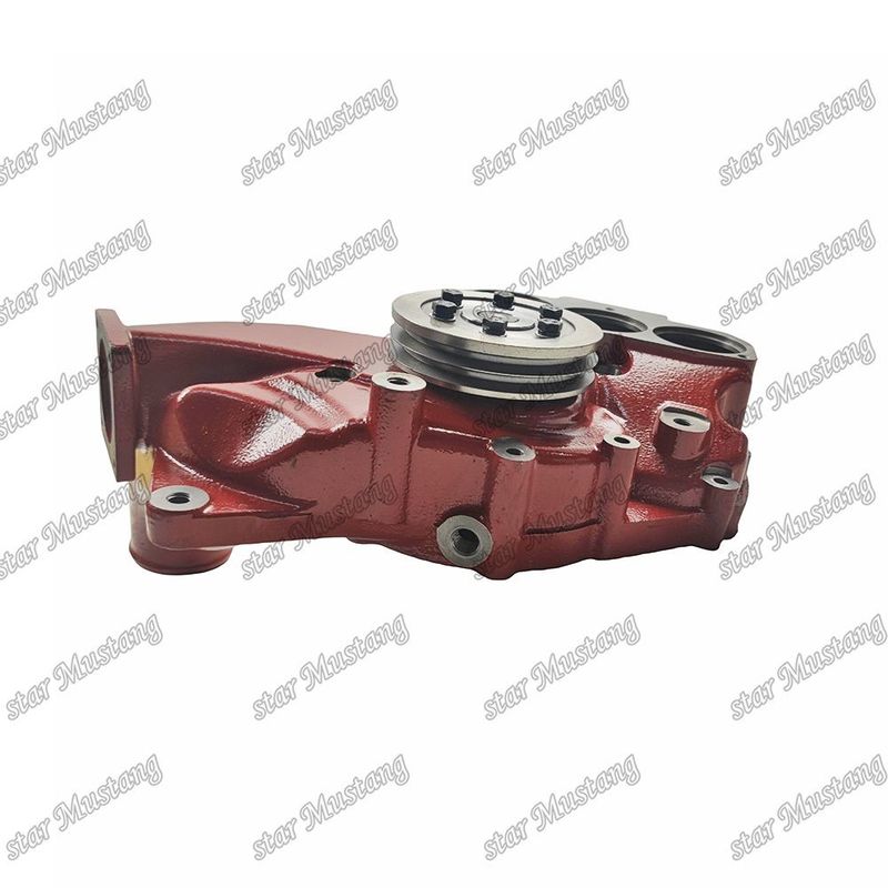 ปั๊มน้ํา P222 P158 65.06500.6148 สําหรับส่วนซ่อมเครื่องยนต์ดีเซล Doosan