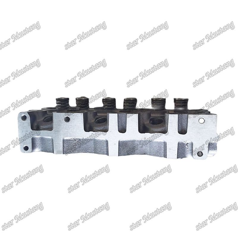 ประกอบหัวกระบอก 3TNM74 3TNM72 119517-11740 เหมาะสําหรับอะไหล่เครื่องยนต์ Yanmar